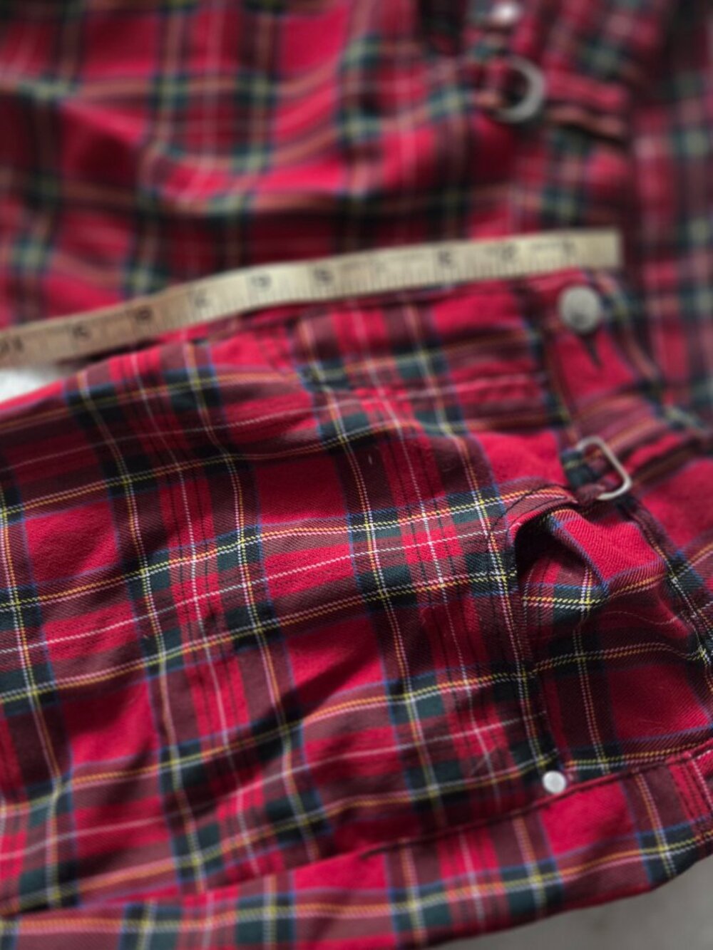 Banned Apparel Red Tartan Plaid Punk Skinny Pant Size 28 - Picture 7 of 12